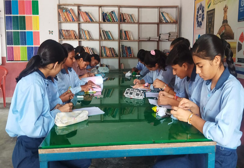 Shri Ram Modern School